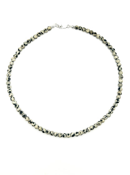 Dalmatian beauty necklace