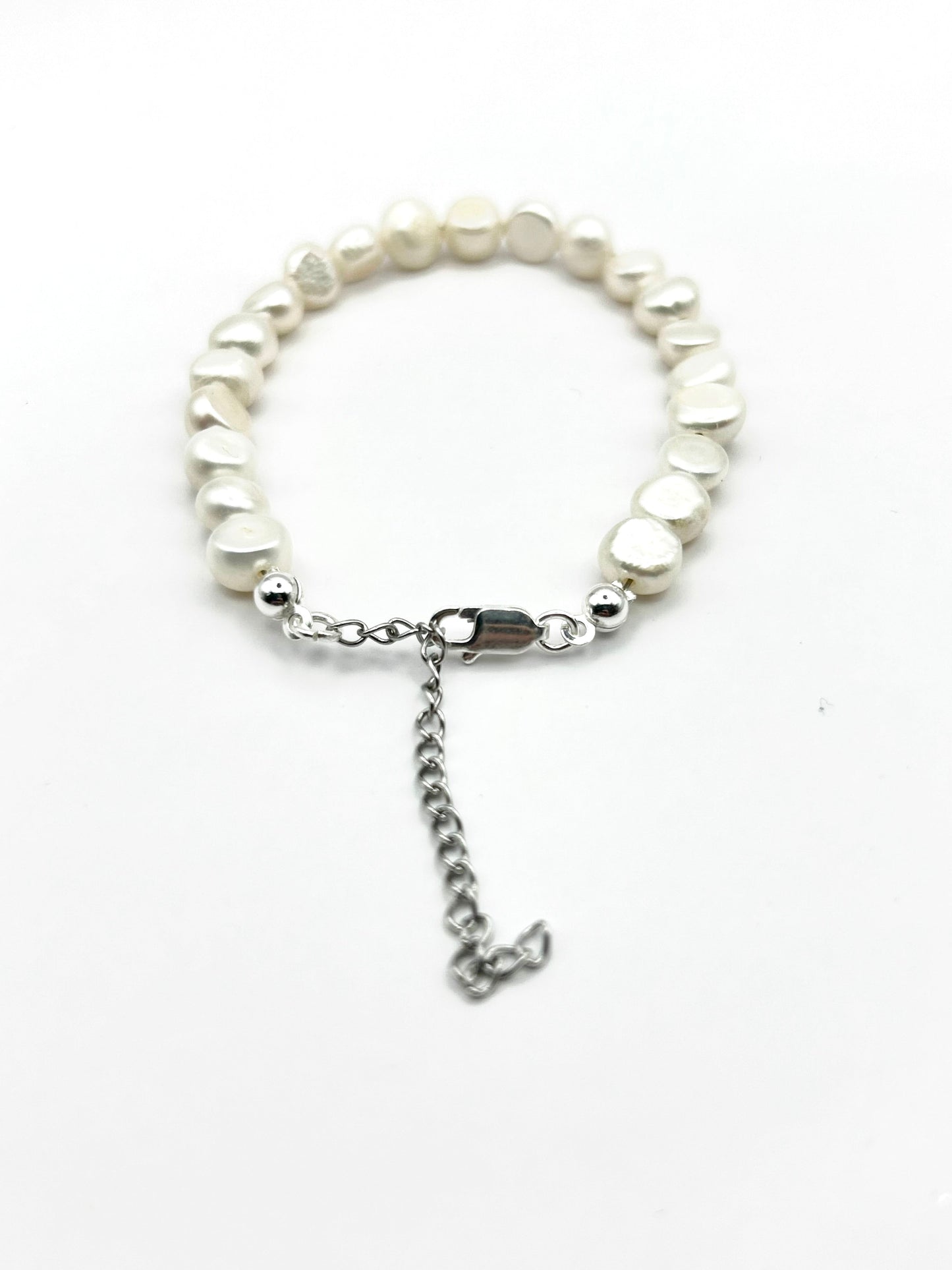 Pearl bracelet