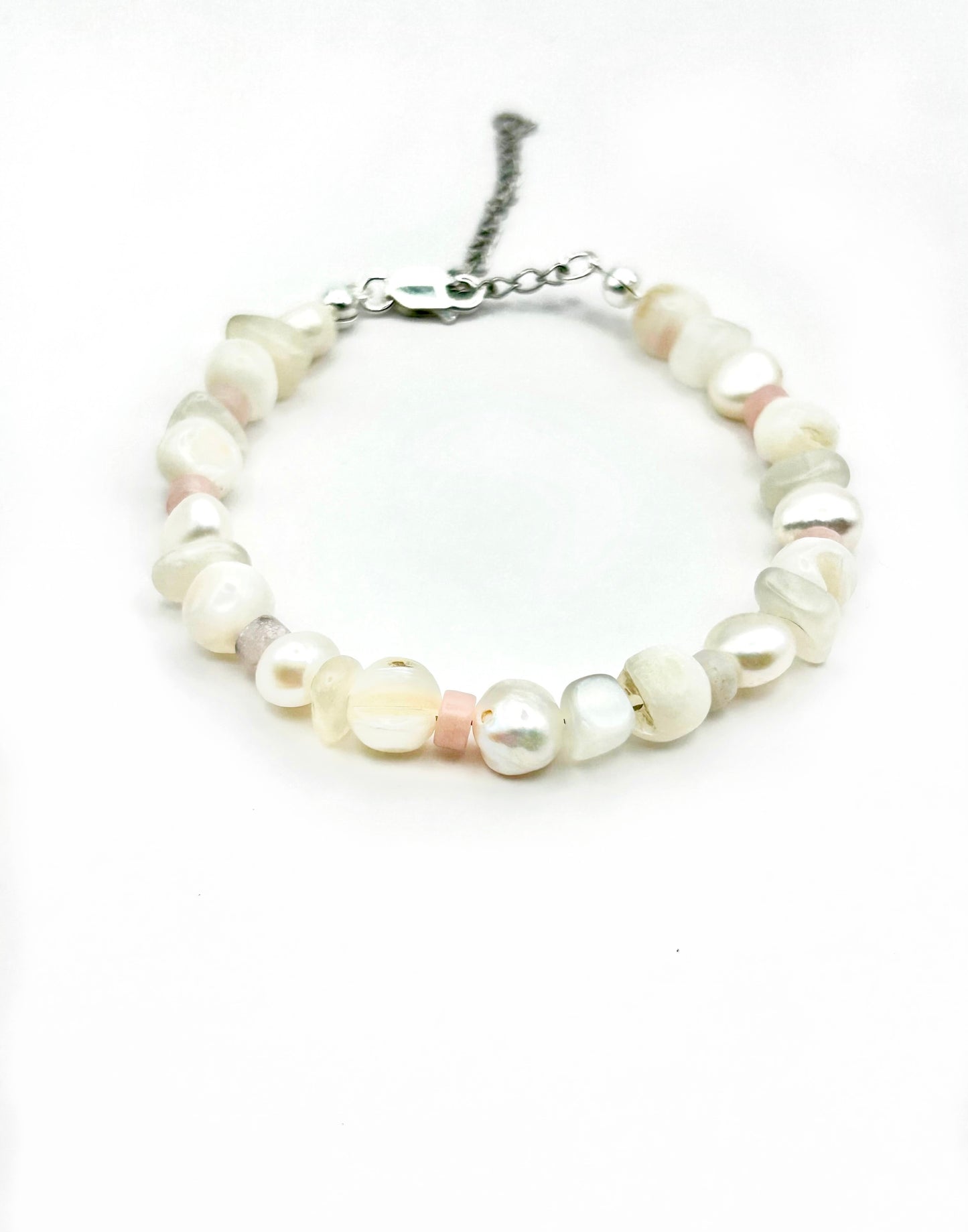 Moonlit bracelet