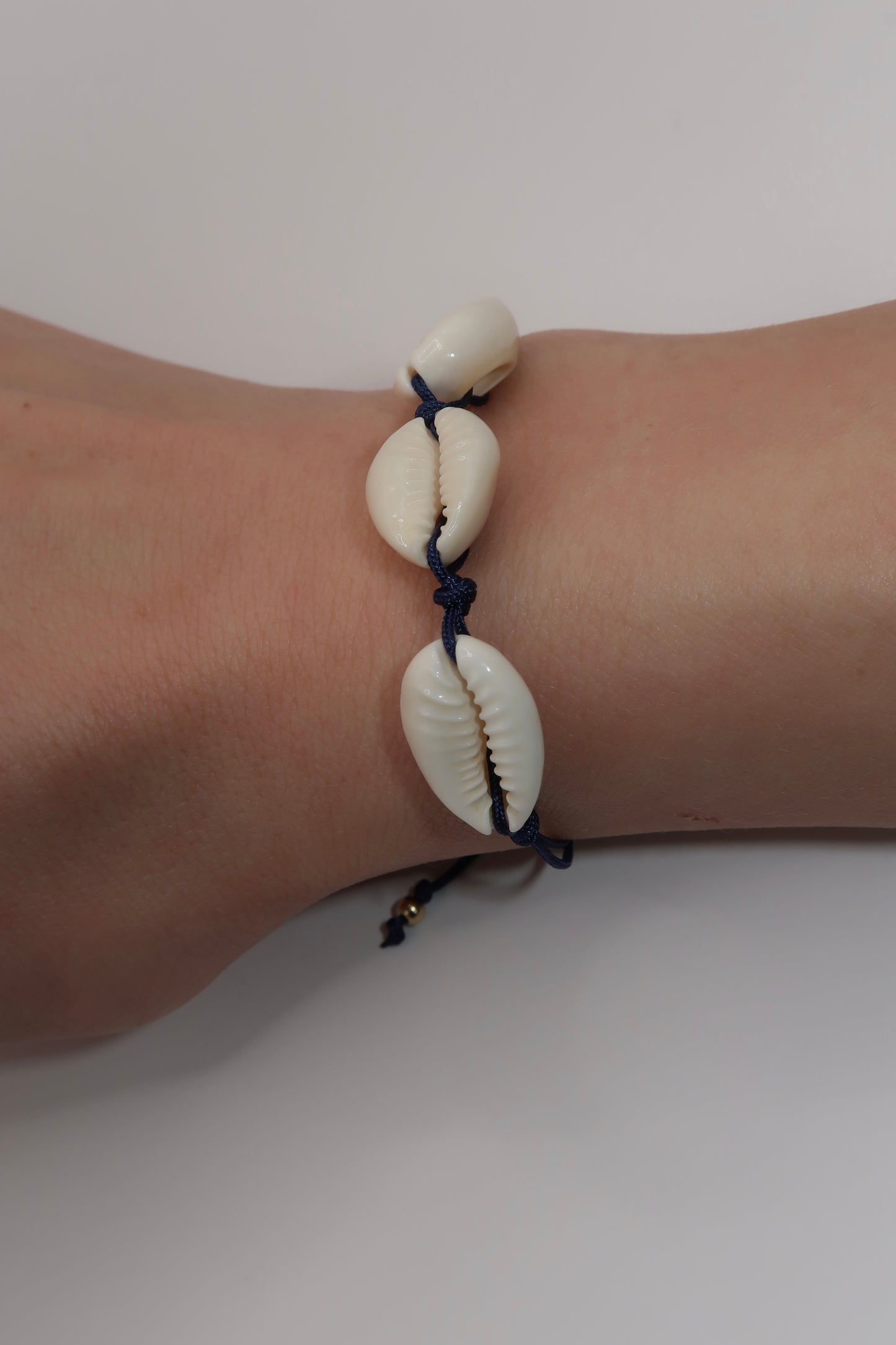 Seashell bracelet